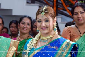 Rajasekhar, Aarti Agarwal, Meera Jasmine