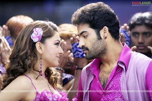 NTR, Hansika, Tanisha