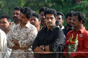 NTR family pays tribute 