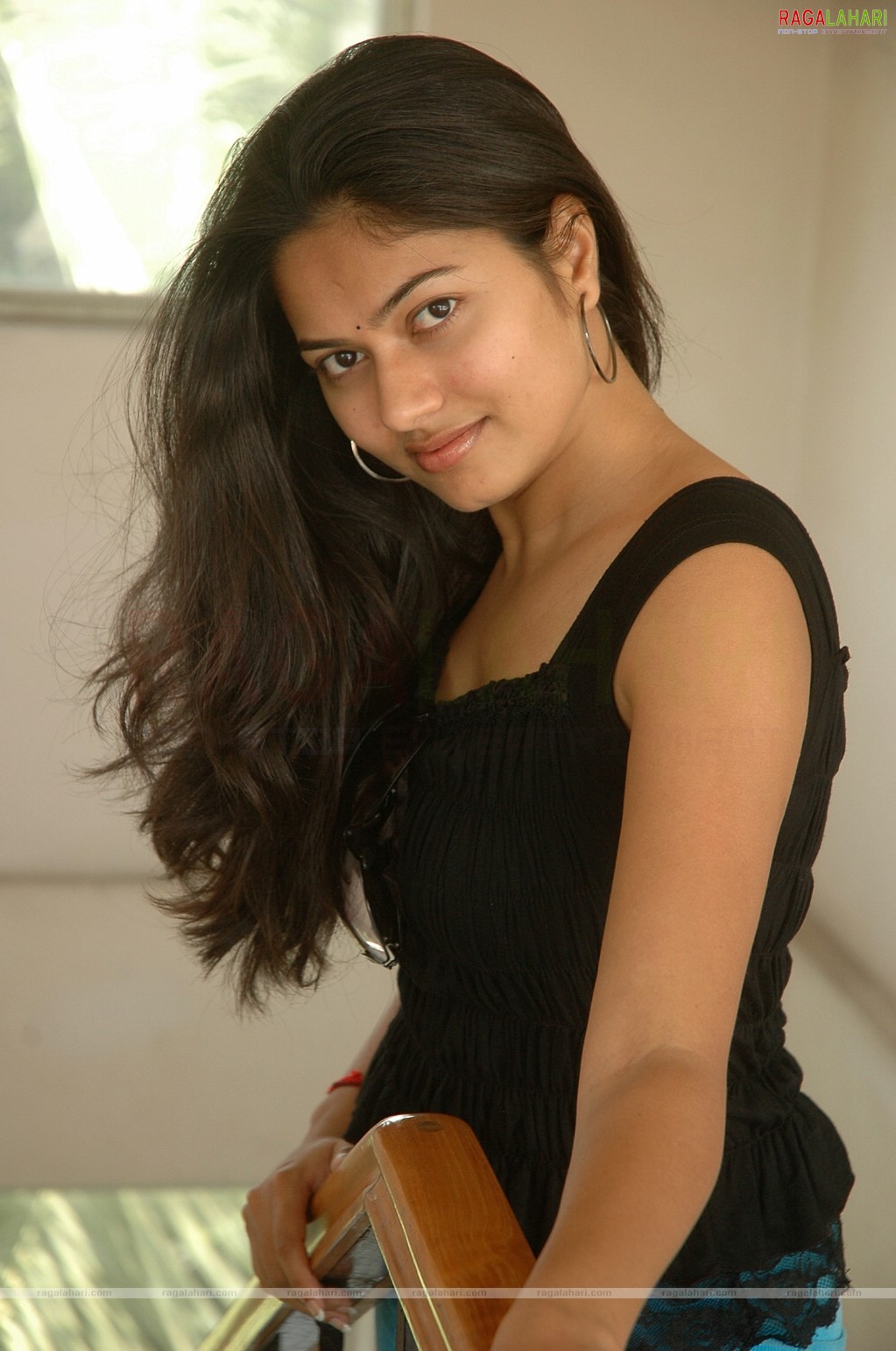 Suhasini