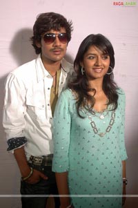 Varun Sandesh-Vimala Raman Film Muhurat