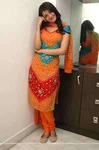 Kajal Aggarwal in Bandhani Dress