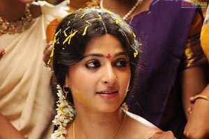 Anushka Photo Gallery from Panchakshari