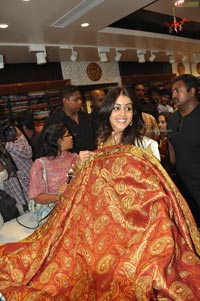 Genelia