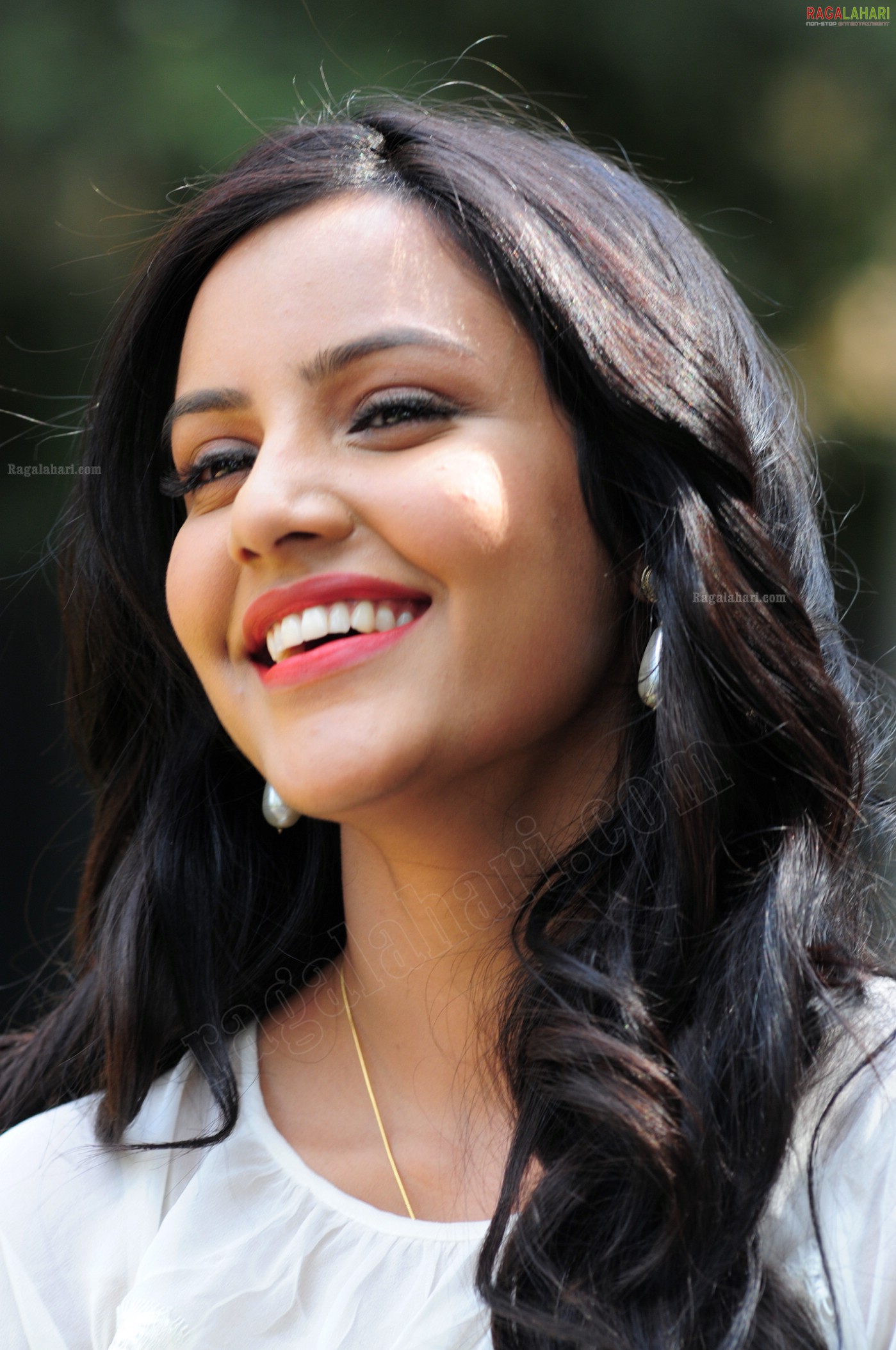 Priya Anand (Ultra Hi-Res)