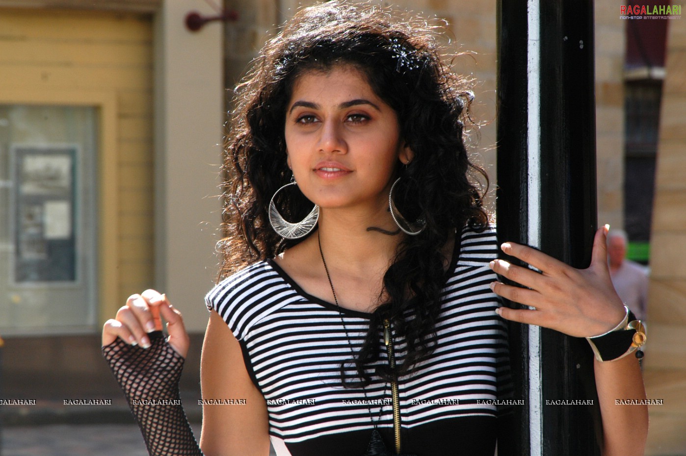 Taapsee (Posters)