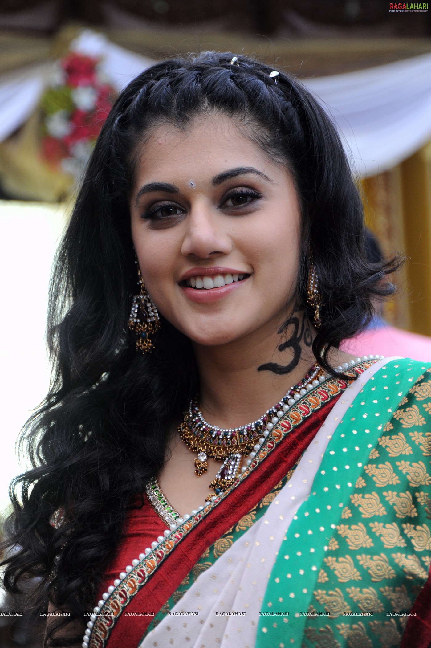 Taapsee (Posters)