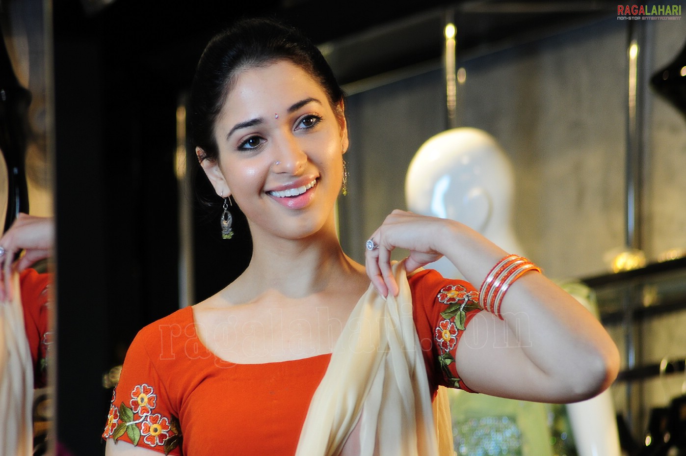 Tamannah Bhatia (Hi-Res)