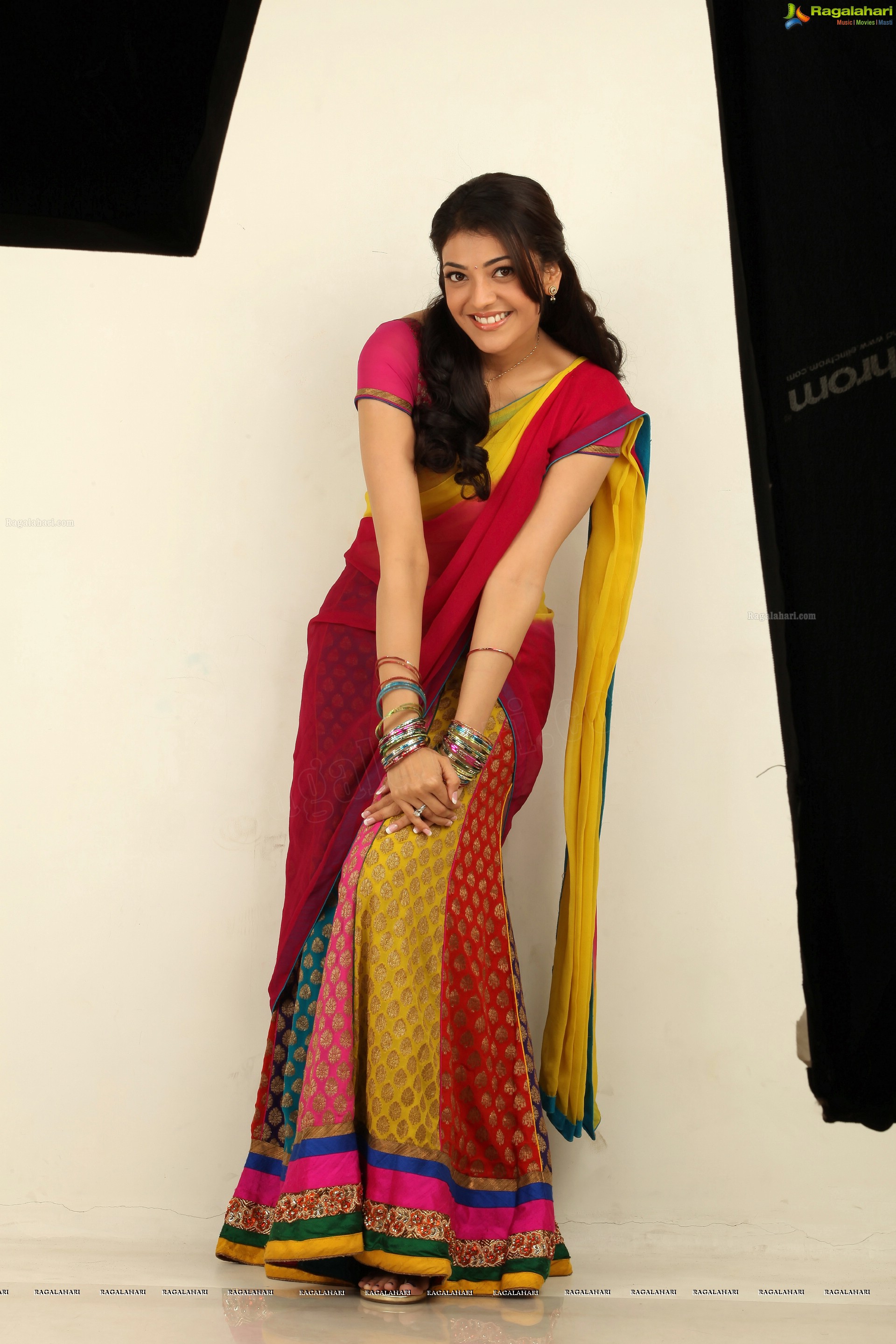 Kajal Agarwal in Langa Voni HD Gallery, Images