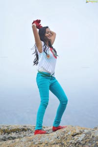 Beautiful Mumbai Girl Shanvi in Lovely Movie - HD Stills