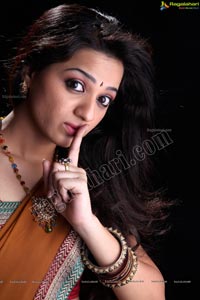 Trisha Look alike Beautiful Reshma Studio Shoot