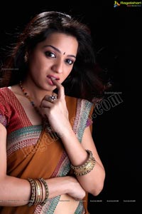 Trisha Look alike Beautiful Reshma Studio Shoot