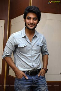 Hero Pudipeddi Aadi at Lovely Press Meet