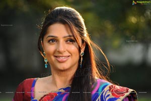 Bhumika Chawla HD Wallpapers