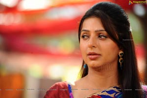 Bhumika Chawla HD Wallpapers