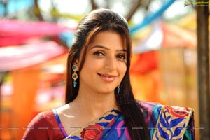 Bhumika Chawla HD Wallpapers