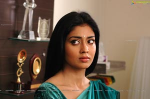 Expressions of Shriya Saran