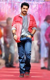 NTR in Ramayya Vasthavayya