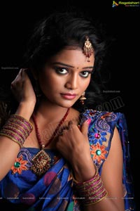 Model Maheshwari in Saree