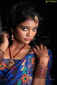 Model Maheshwari in Saree