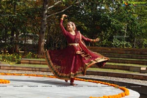 Kathak Dancer Pali Chandra High Resolution Photos