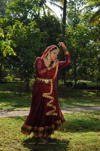 Kathak Dancer Pali Chandra High Resolution Photos