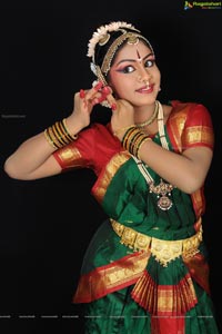 Classical Dancer Srija Reddy