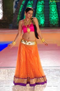 Isha Chawla in Ghagra Choli