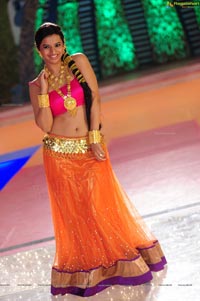 Isha Chawla in Ghagra Choli