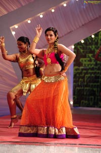 Isha Chawla in Ghagra Choli