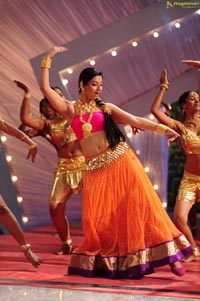 Isha Chawla in Ghagra Choli