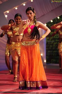 Isha Chawla in Ghagra Choli