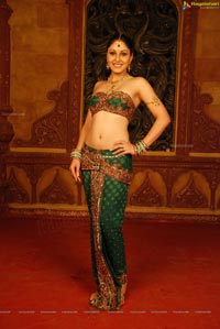 Pooja Chopra Hot in Ponnar Shankar