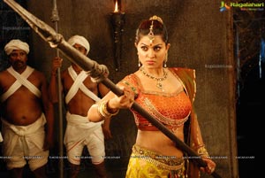 Sneha Hot in Ponnar Shankar