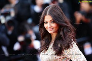 Aishwarya Rai for L'Oreal Paris