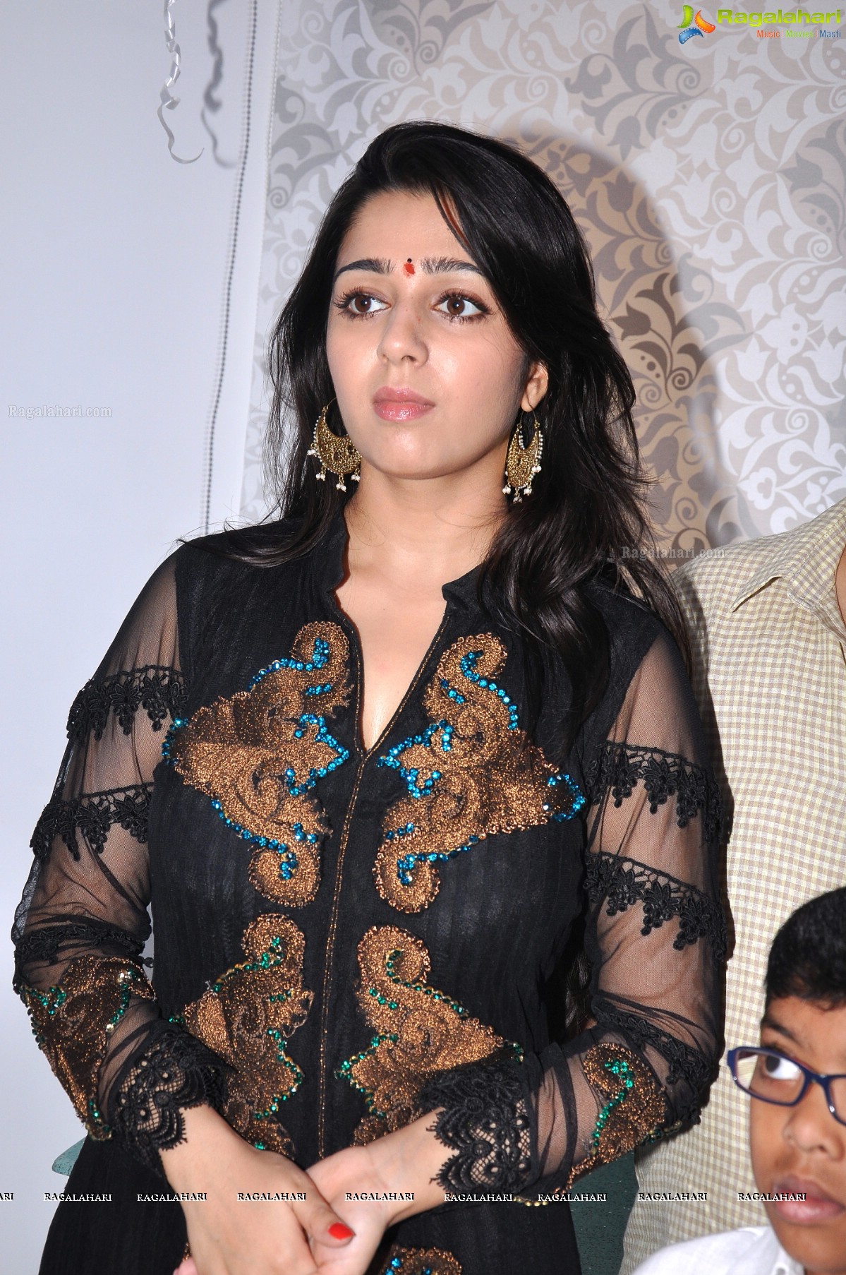 Charmi at Sriroop Cosmetic Surgery Centre, Hyderabad, Photo Gallery