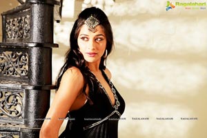 Madhurima Spicy Pics (Don't Miss)