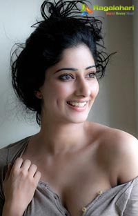 Beautiful Niharica Raizada Portfolio Pics