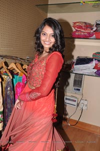 Nikitha Narayan at Srihita Boutique