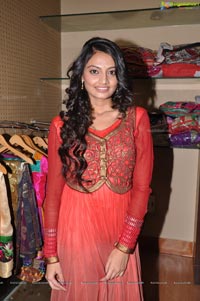 Nikitha Narayan at Srihita Boutique