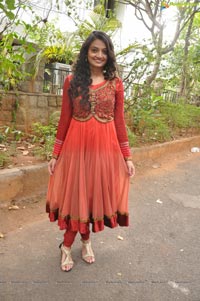 Nikitha Narayan at Srihita Boutique