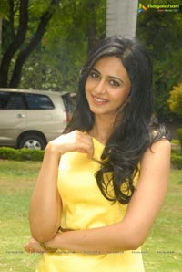 Telugu Heroine Rakul Preet Singh