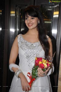 Saloni at Manepally Jewellers