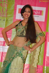 Swetha Jadav in Langa Voni