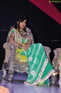 Tanya at South Asia Rotary Summit 2013