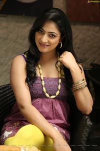 Haripriya in Half Saree