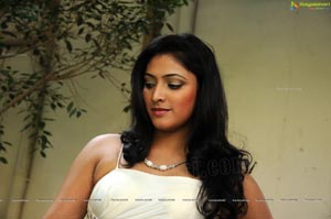 Haripriya in Half Saree