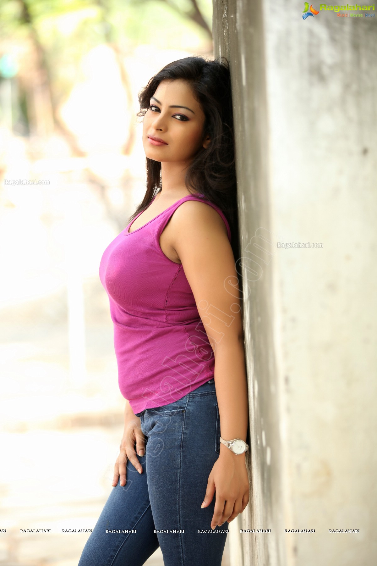 Aakankshaa Mohan (Exclusive)