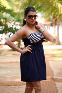 Bengali Actress Tashu Kaushik