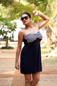 Bengali Actress Tashu Kaushik